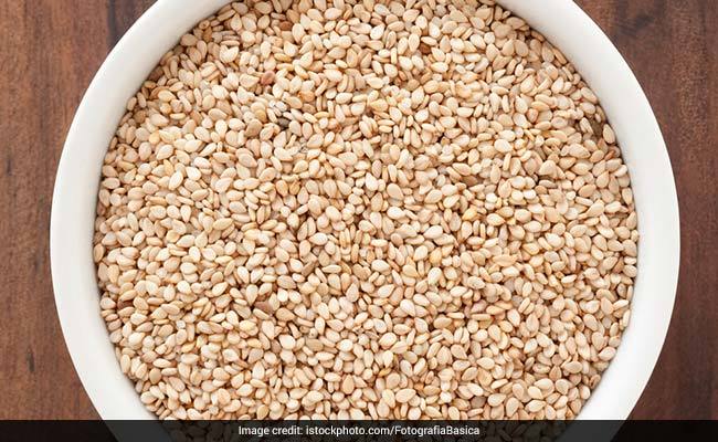 Black & White Sesame Seeds