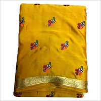 अलग-अलग रंगों में उपलब्ध लेडीज़ डिज़ाइनर शिफॉन साड़ी