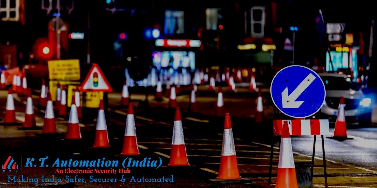 Rubber Base Traffic Cone 750mm - Pvc Material, Height 750mm, Base Size 380x380mm, Weight 1.3kg, Color Red, Includes Top Ring For Chain Or Rope Fitting