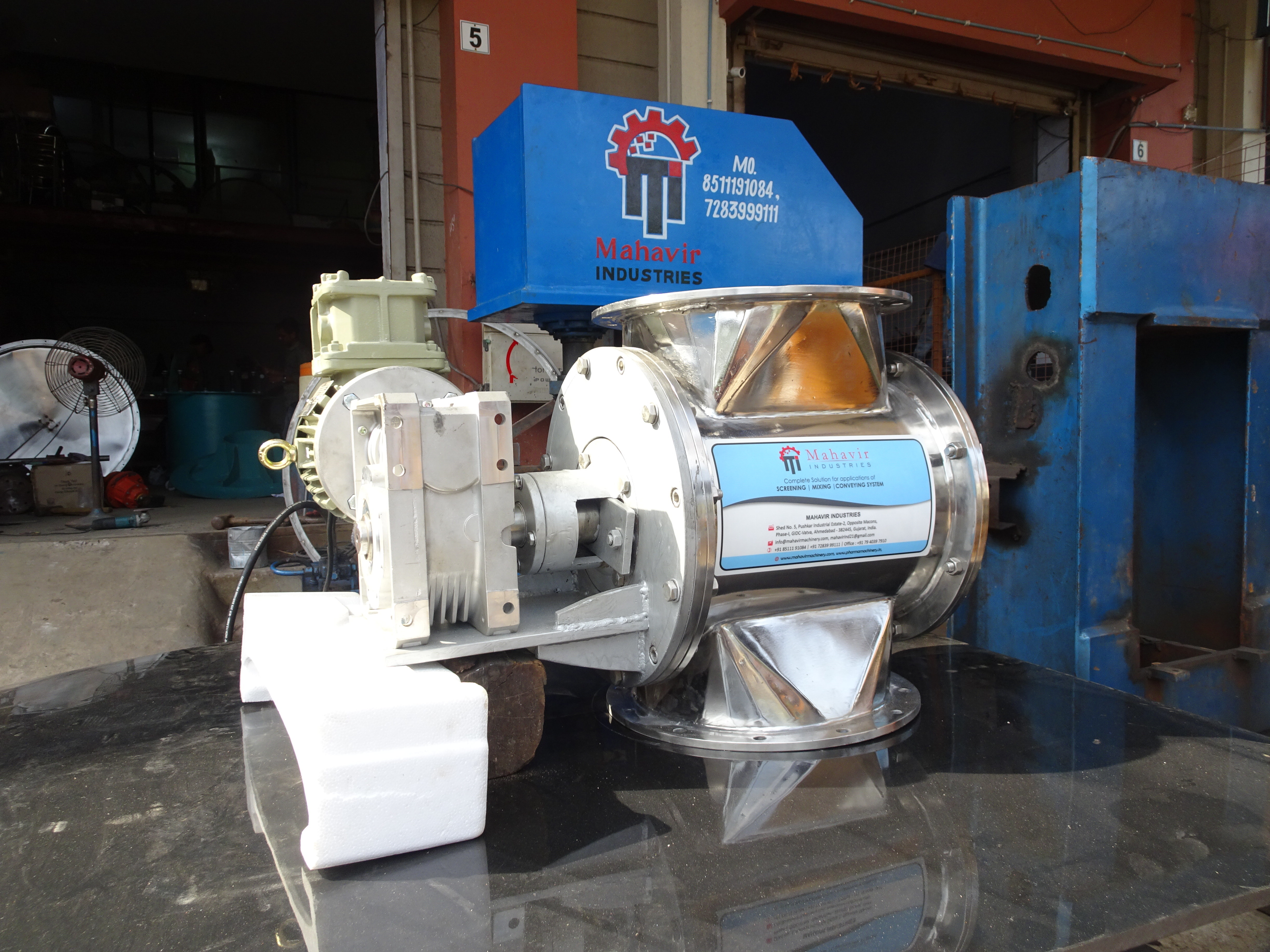 Rotary Feeder - Pneumatic Vacuum Driven | Bulk Discharge, Easy Installation, Long Term Operation