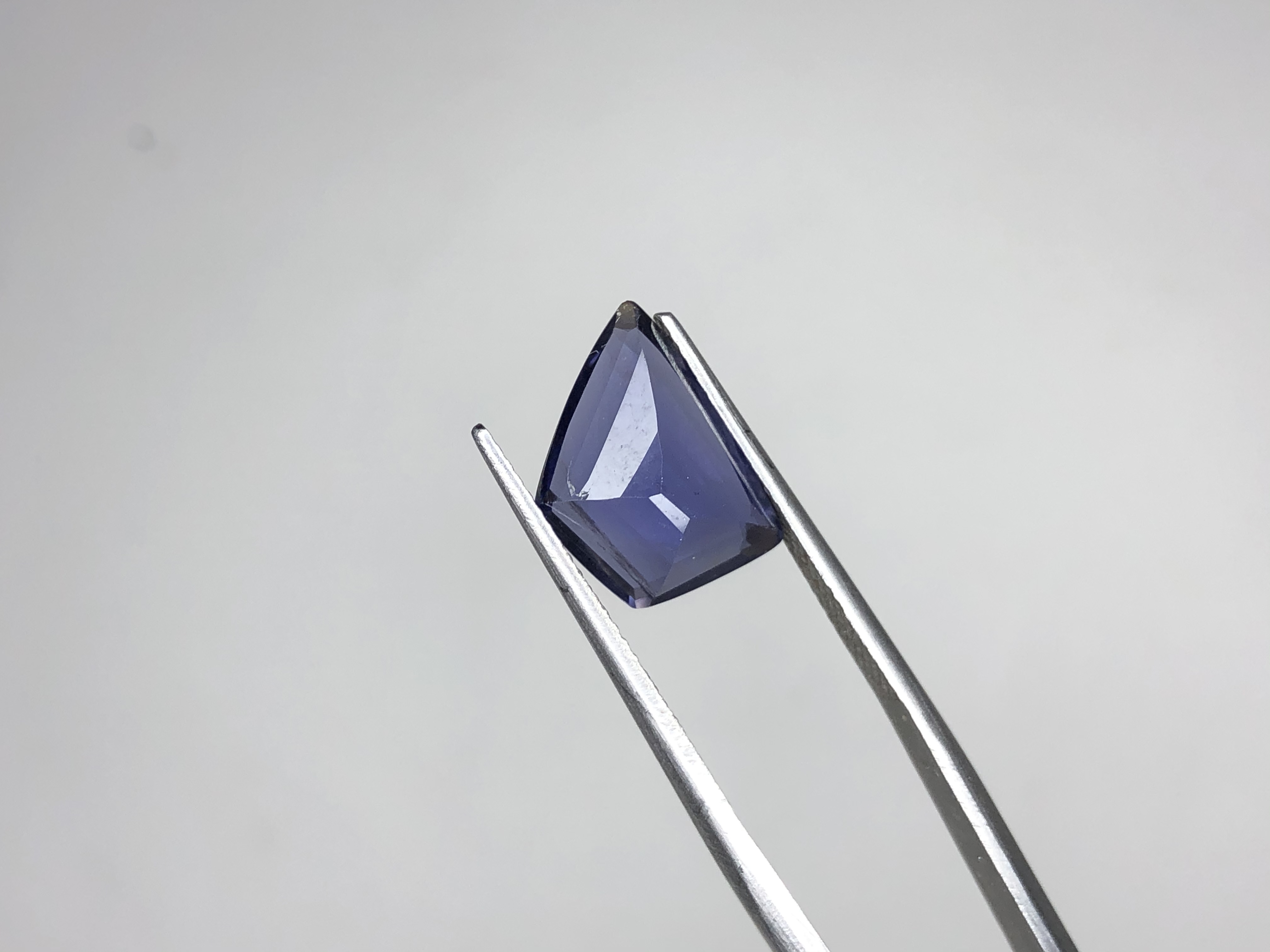 Iolite Stone Grade: Aaa