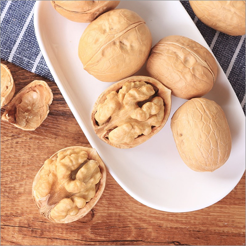 Dry Walnuts