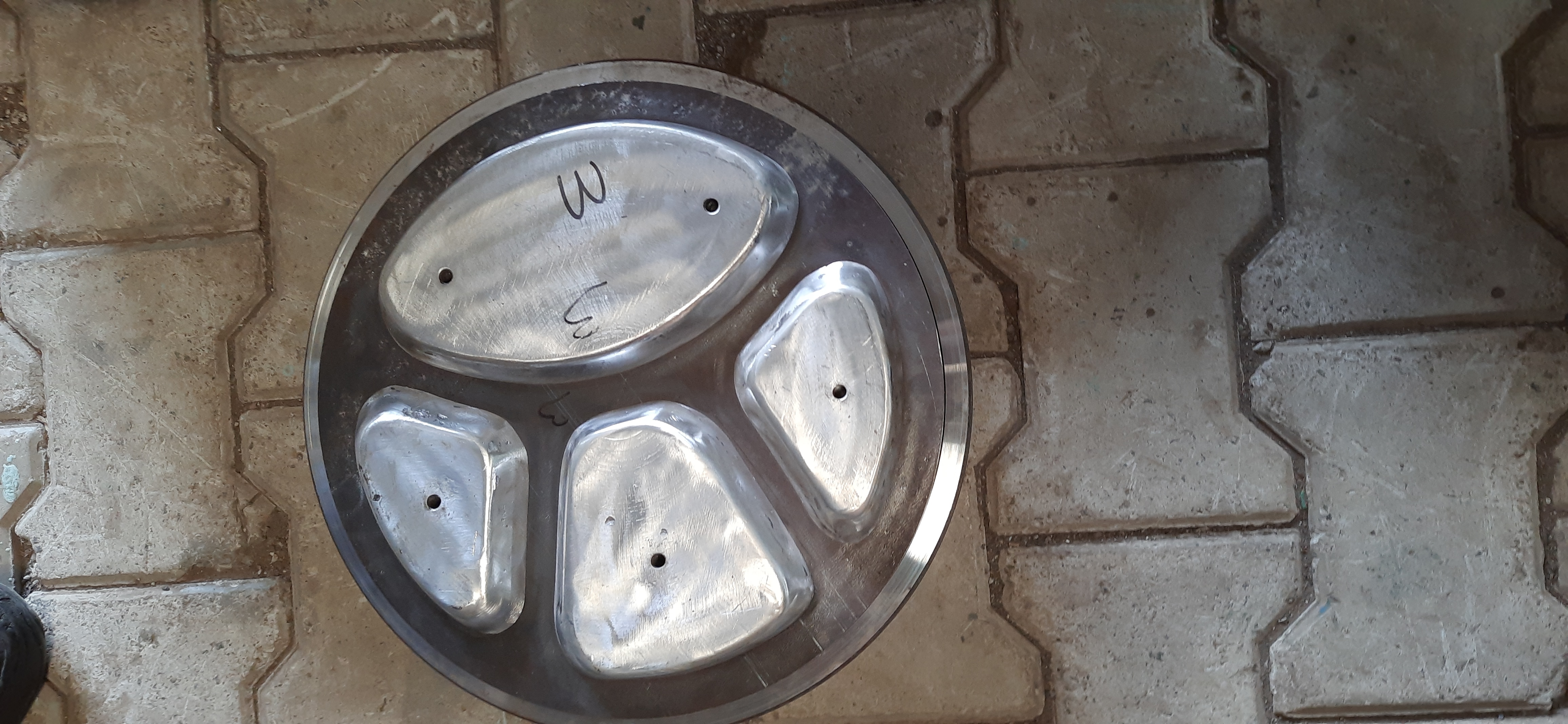 Silver Paper Dish Raw Material