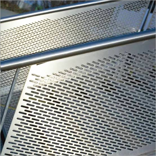 Aluminium Perforated Sheet - 7x3ft Silver Round Holes | Hot Rolled, For Filtering, High Strength, Customized Options