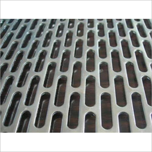 Aluminium Perforated Sheet - 7x3ft Silver Round Holes | Hot Rolled, For Filtering, High Strength, Customized Options