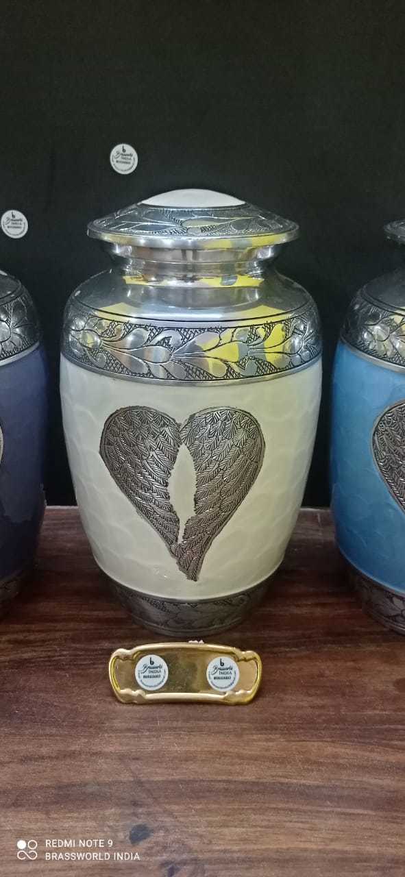Brass High Quality Wings Adult Cremation Urns Funeral Supplies