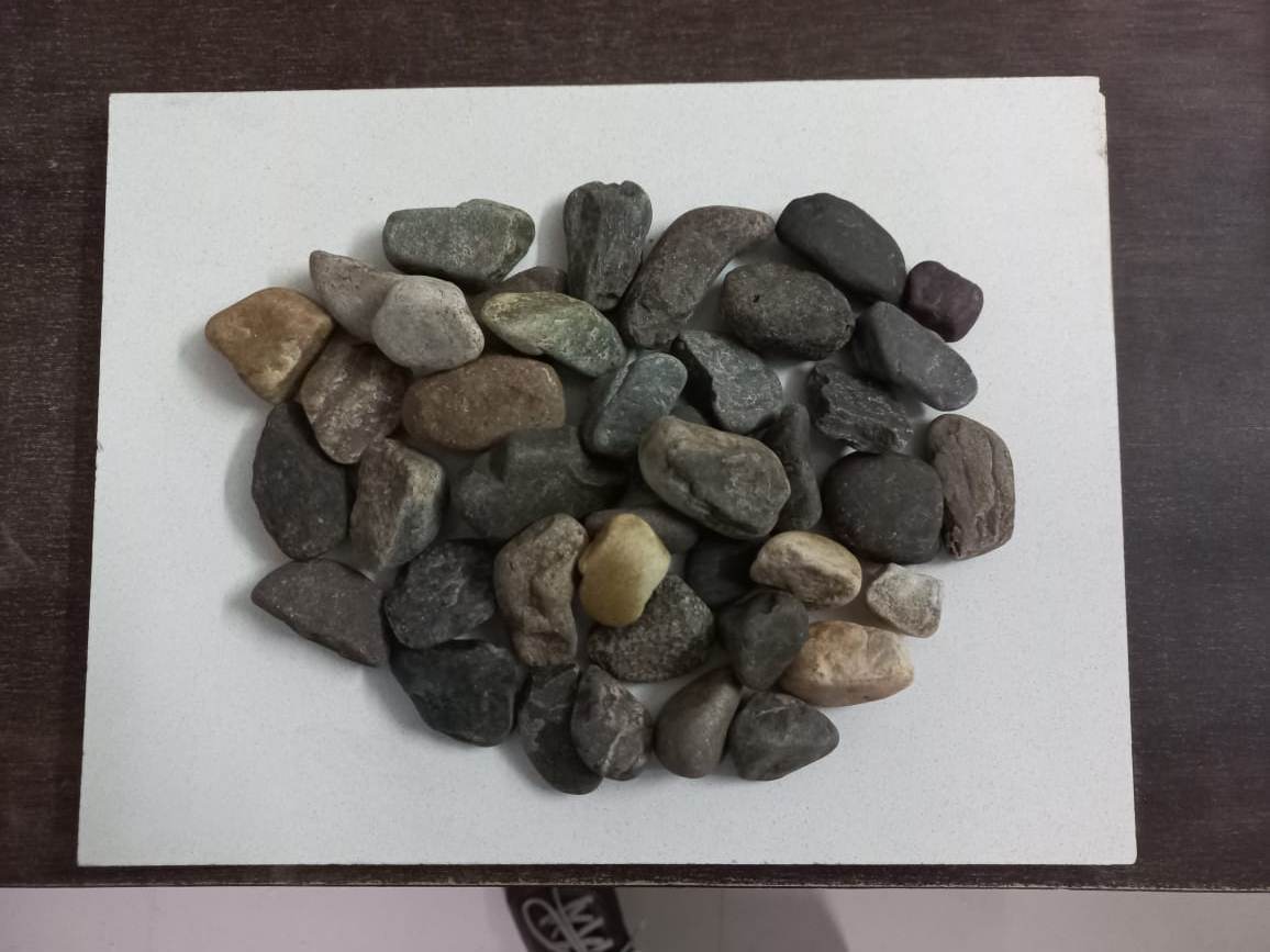 Natural Mix Colored Chemical Polished And Round Smooth Gravels And Pebbles - Artificial Stone Type: Solid Surface