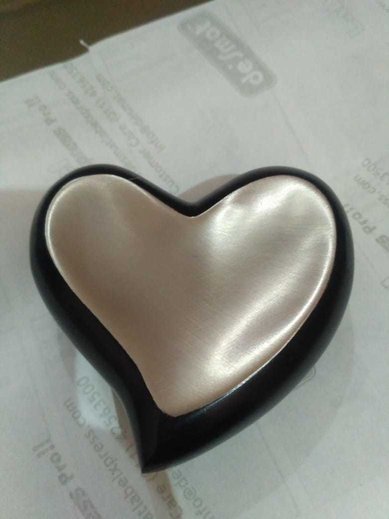 Trai Angle Shaped Urn For Pet Ashes Funeral Supplies