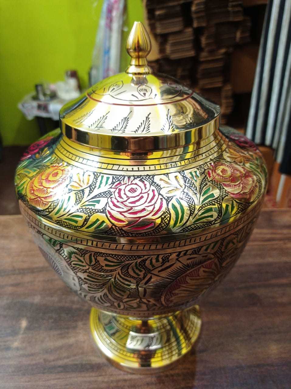 Brass New Design Mother Of Pearl Cremation Urn Funeral Supplies
