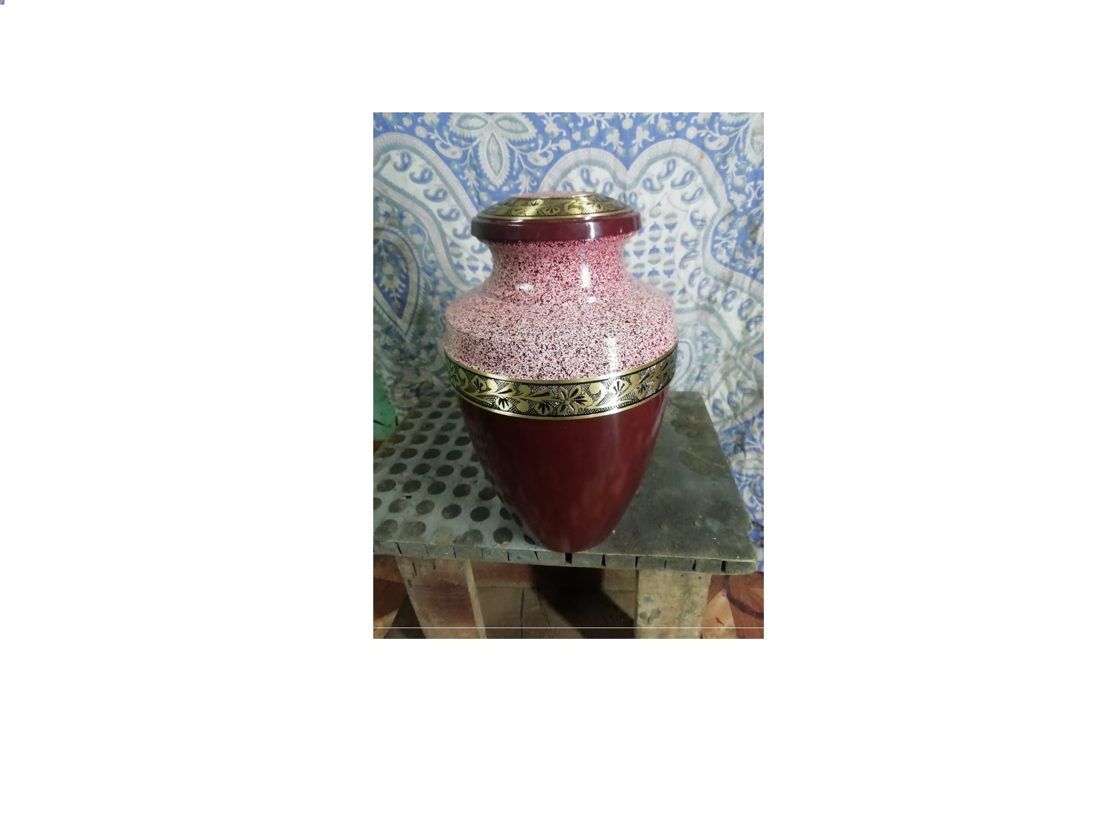 Brass New Design Mother Of Pearl Cremation Urn Funeral Supplies