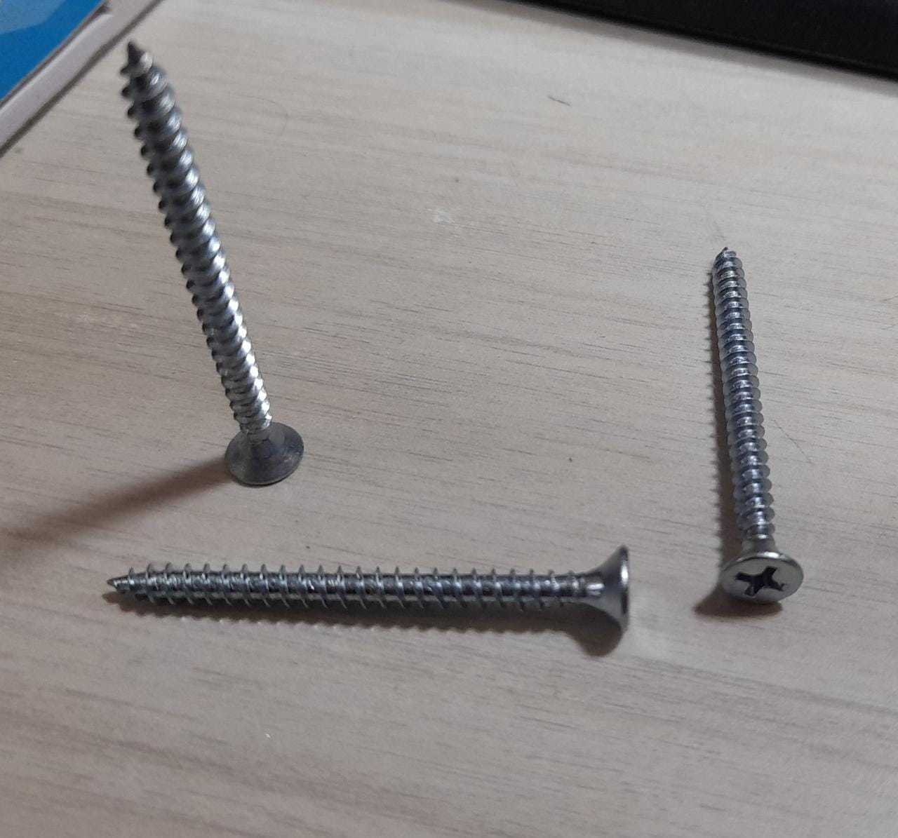 Chip Board Screws - Color: White Zinc