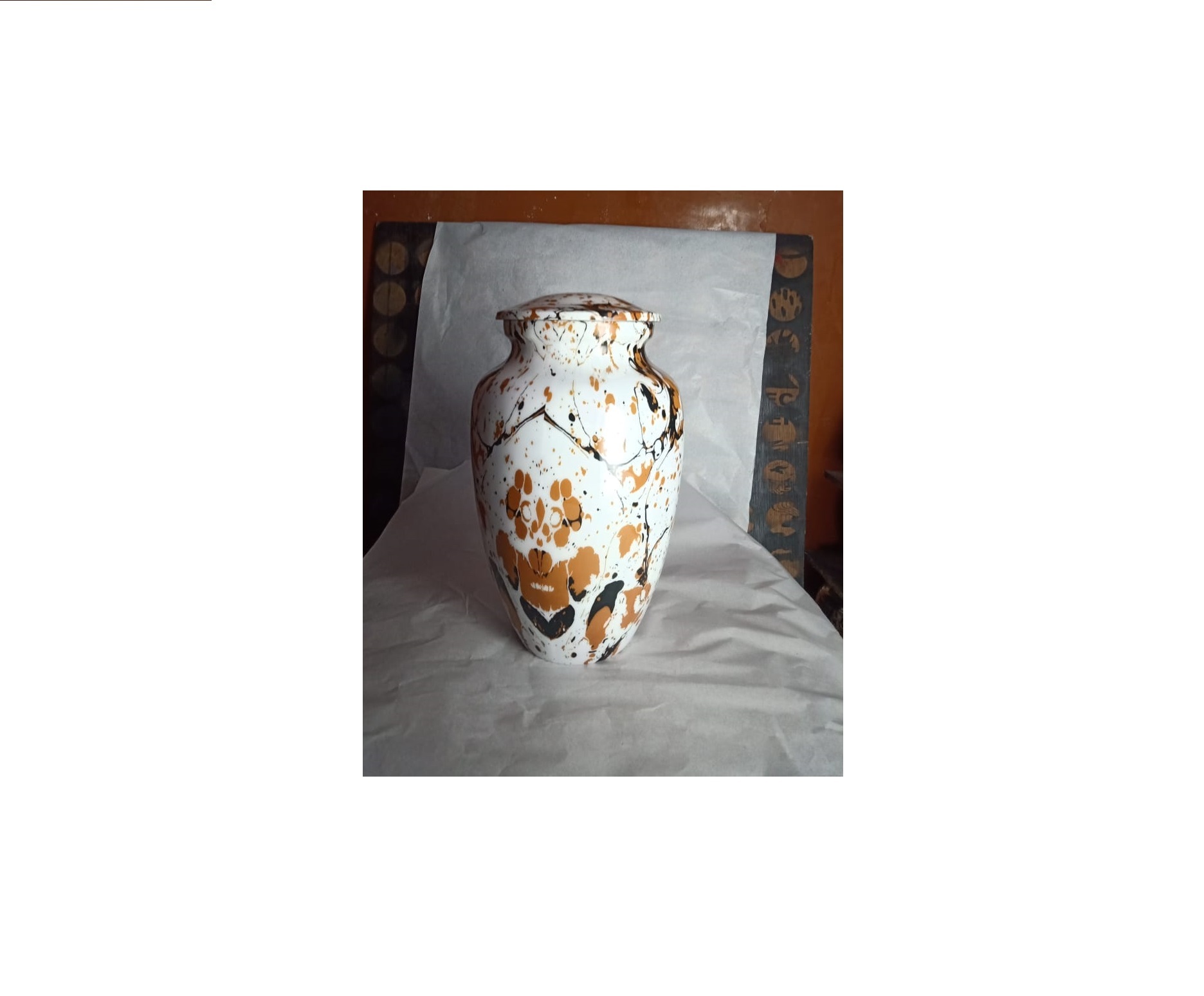 Aluminium Texture Brown Urn With Lines Funeral Supplies