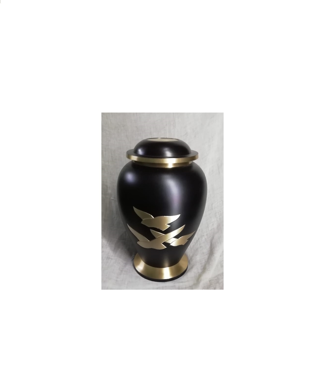 Aluminium Texture Brown Urn With Lines Funeral Supplies