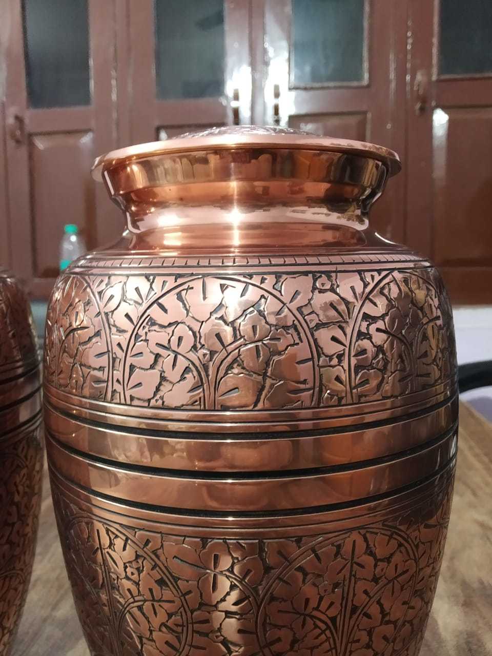 Brass Fully Engraved With Copper Finish Cremation Urn Funeral Supplies