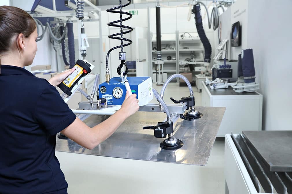 Vacumaster Light - Ideal For Horizontal Handling Of Airtight Workpieces Up To 100 Kg | Quick Startup With Compressed Air, Simple Installation On Crane