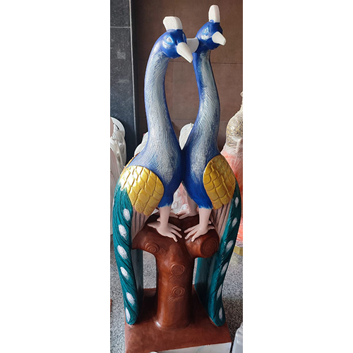 पोकॉक स्टेच्यू