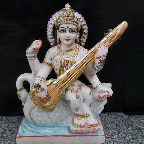 Maa Saraswati Statue