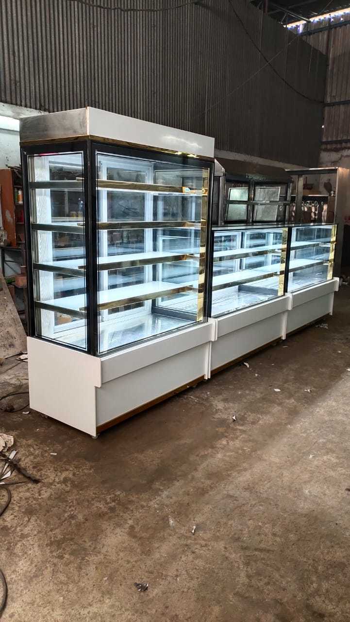 Bakery Display Counter - Stainless Steel 304 | Polished Surface Finish, Commercial Grade, Quality Durability, 1-year Warranty