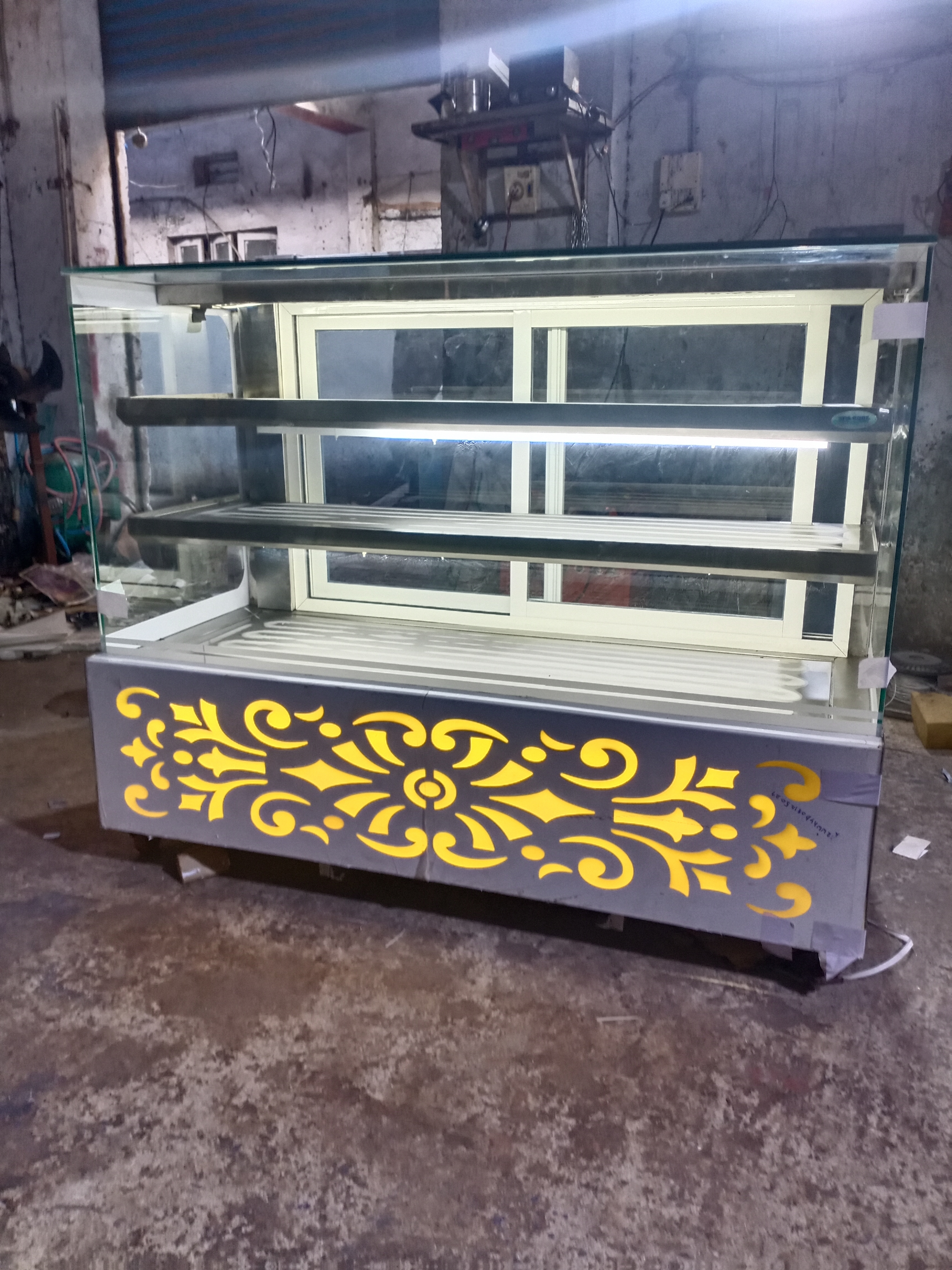 Bakery Display Counter - Stainless Steel 304 | Polished Surface Finish, Commercial Grade, Quality Durability, 1-year Warranty