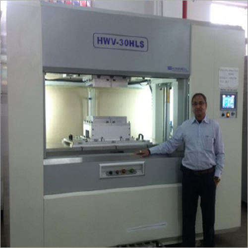 कंपन वेल्डर