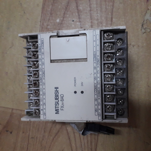 मित्सुबिशी FX2N-8AD