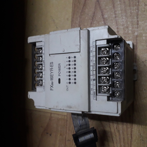 मित्सुबिशी FX0N-16EYR-ES