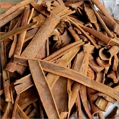 Cinnamon Stick - Dried Brown Sticks | Ideal for Culinary Uses, Store in Dry Place