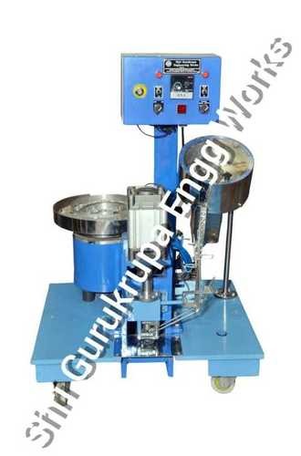 तिरपाल एल्यूमीनियम सुराख़ मशीन