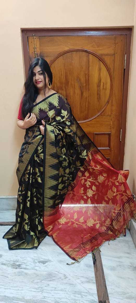 Swarnalata Saree - Cotton Silk, Maroon Color, Woven Pattern | Lightweight, High Strength, Perfect Party Wear, Includes Blouse Piece