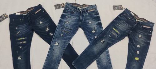 मल्टी मेन्स ब्रांडेड टॉर्न डिस्ट्रॉय जींस
