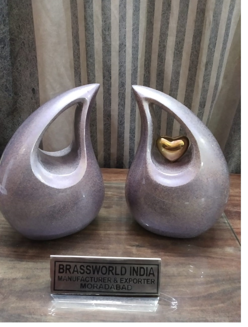 Brass Black Tear Drop Cremation Urn For Human Ashes Funeral Supplies