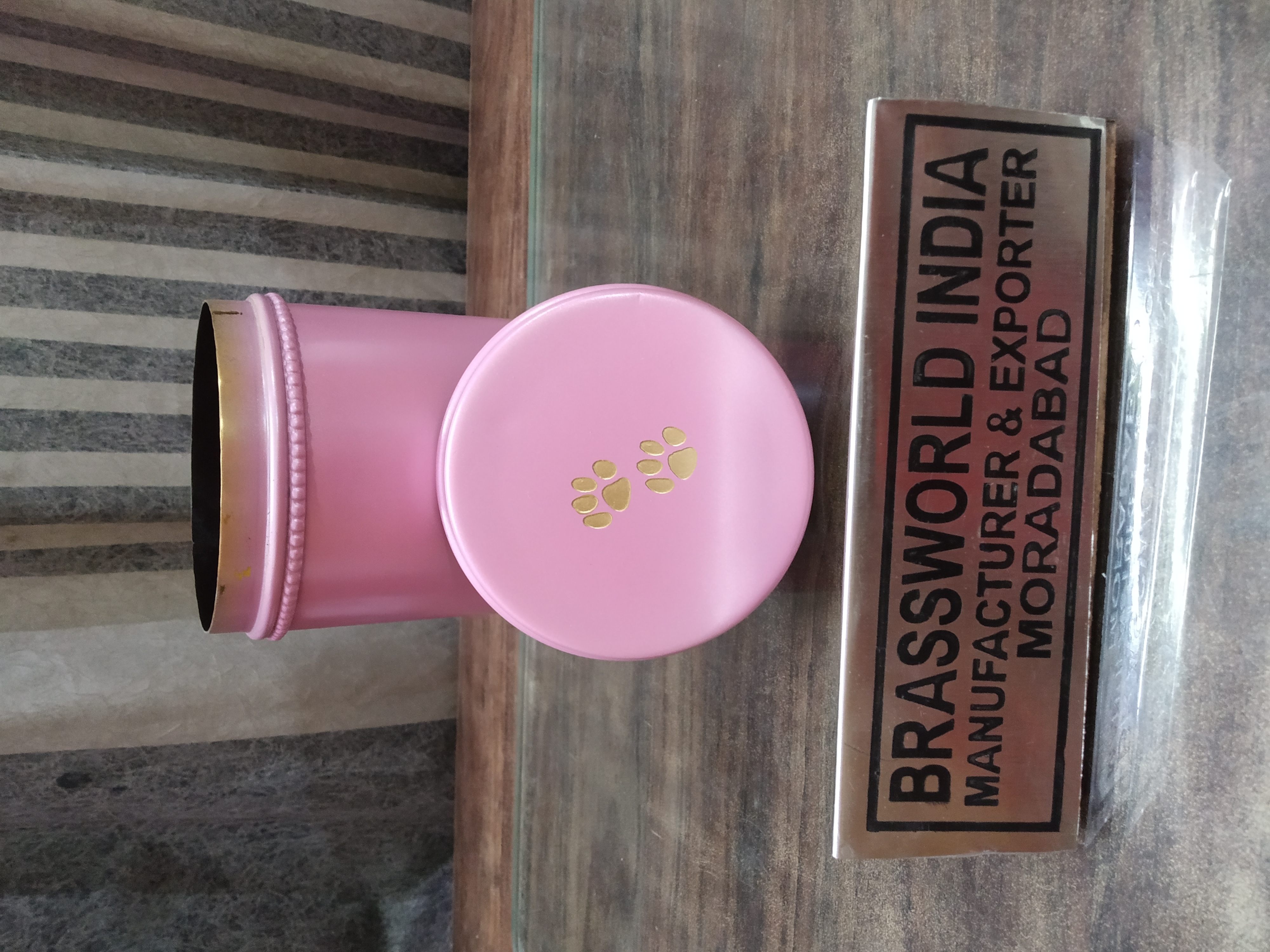 Round Pink Colour Pet Paw Urn Funeral Supplies