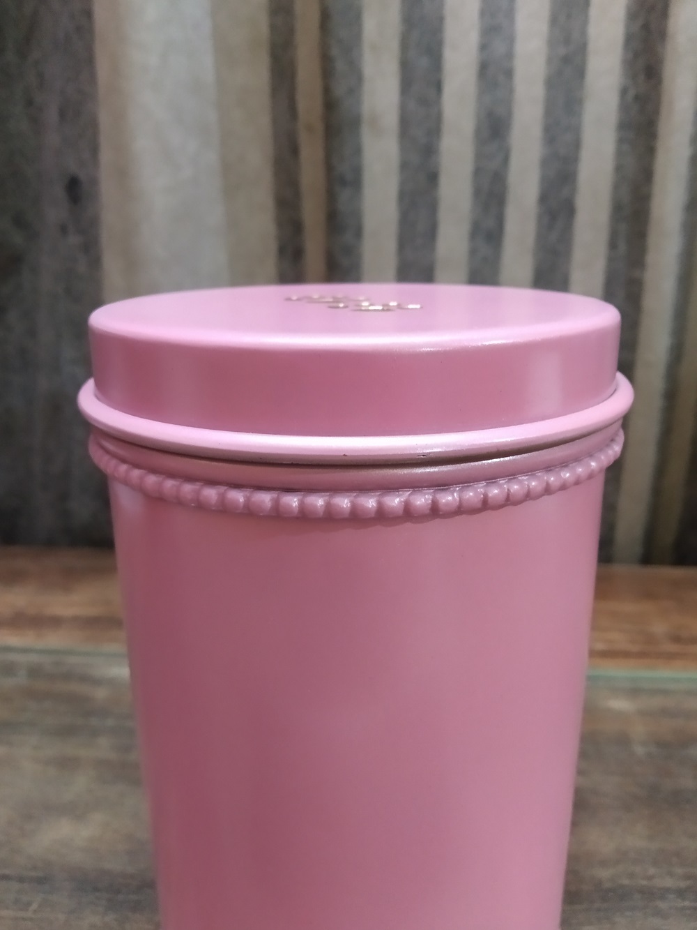Round Pink Colour Pet Paw Urn Funeral Supplies