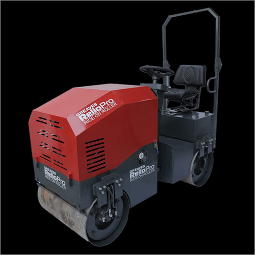 Ride On Roller - 3 Ton & 5 Ton, 45 Hp Semi-automatic | Red And Black Color, 1 Year Warranty