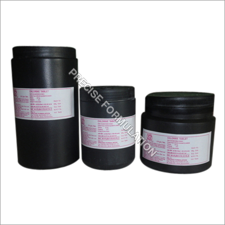 ब्लीचिंग पाउडर से क्लोरीन की गोलियाँ