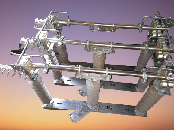 33 Kv Polymer Double Break Isolator Application: Pole Line Fittings And Substation Fittings