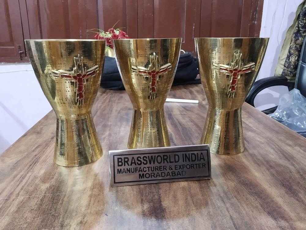 Chalice And Paten In Golden Engraved Brass Church Supplies