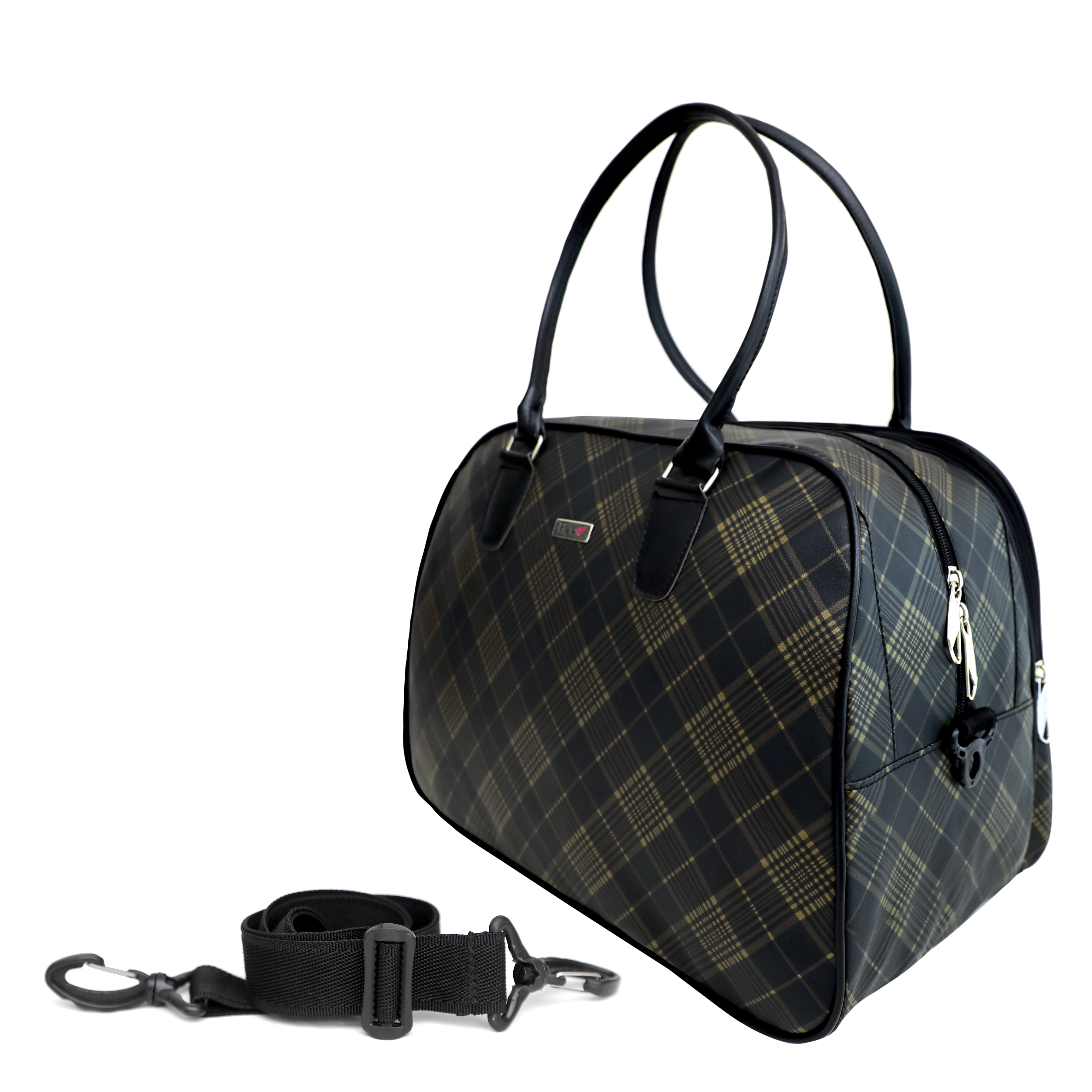 Flyit Duffle Bag Capacity: 25 Liter/day