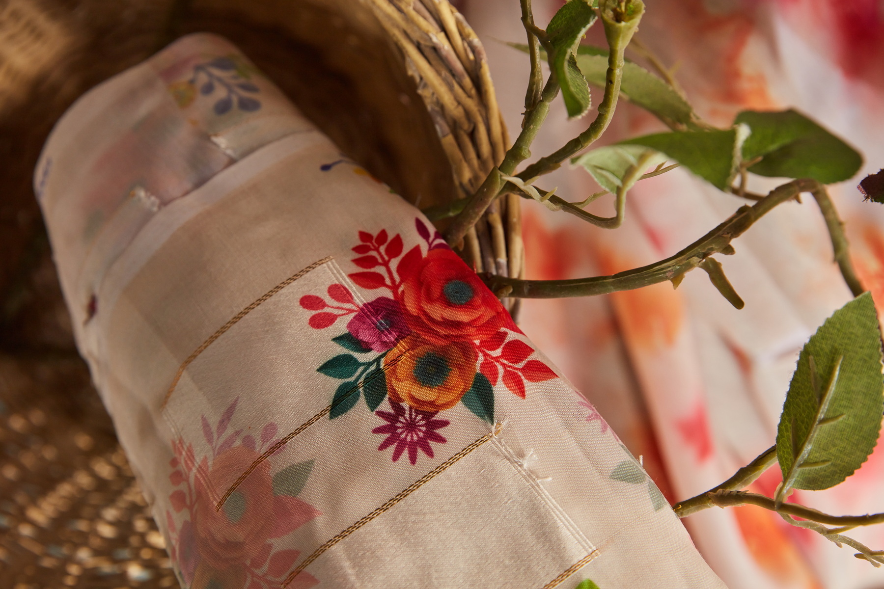 Swiss Cotton Digital Prints - 20 Meter Multicolour Digital Printed Polyester Fabric