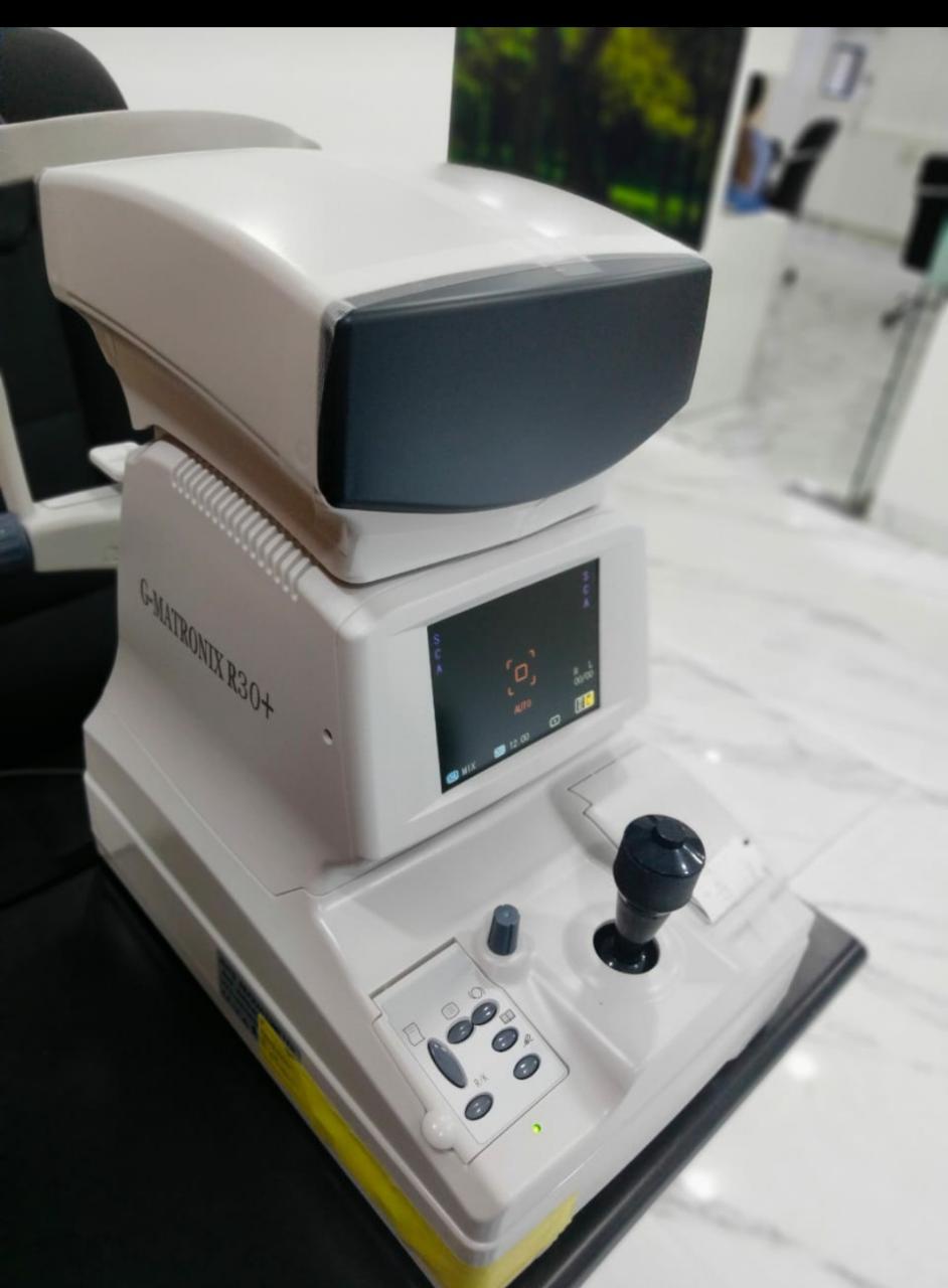 G-matronix Auto Refractometer R30+ Dimension(l*w*h): 275(w) * 509(d)*430-460(h)mm