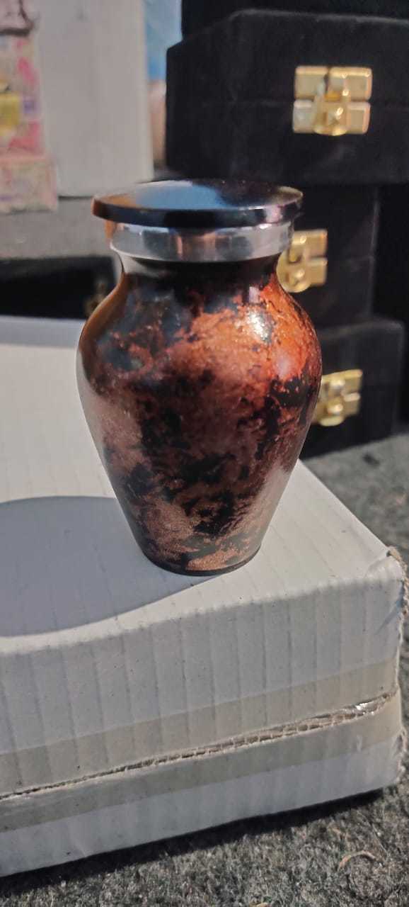 Diamond Cut Blue Keepsake Urn Funeral Supplies