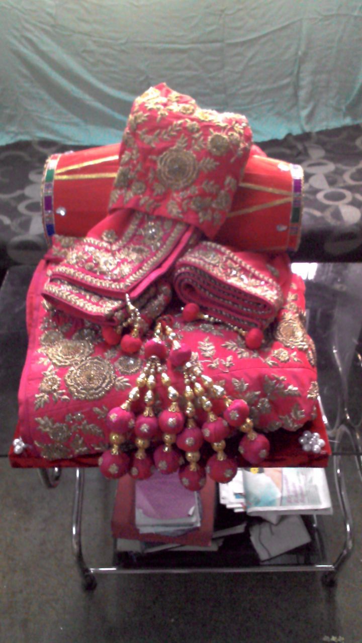 Trousseau Packing Designs