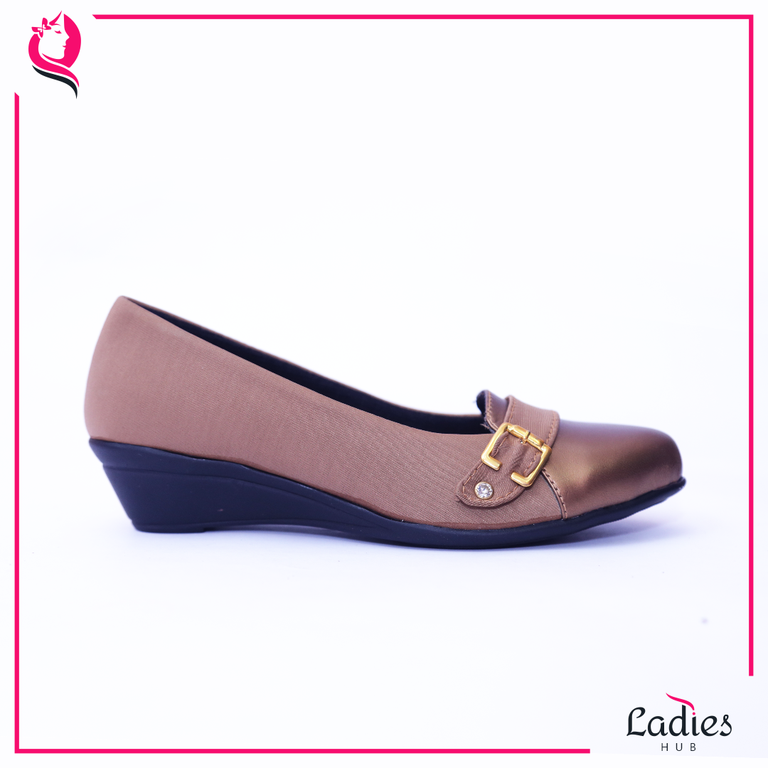 Ladies Hub Mat Golden Brown Fancy Ladies Ballerinas - Fabric, Size 37-41 | Waterproof, Soft Sole, Comfortable Fit, Ideal For Any Season