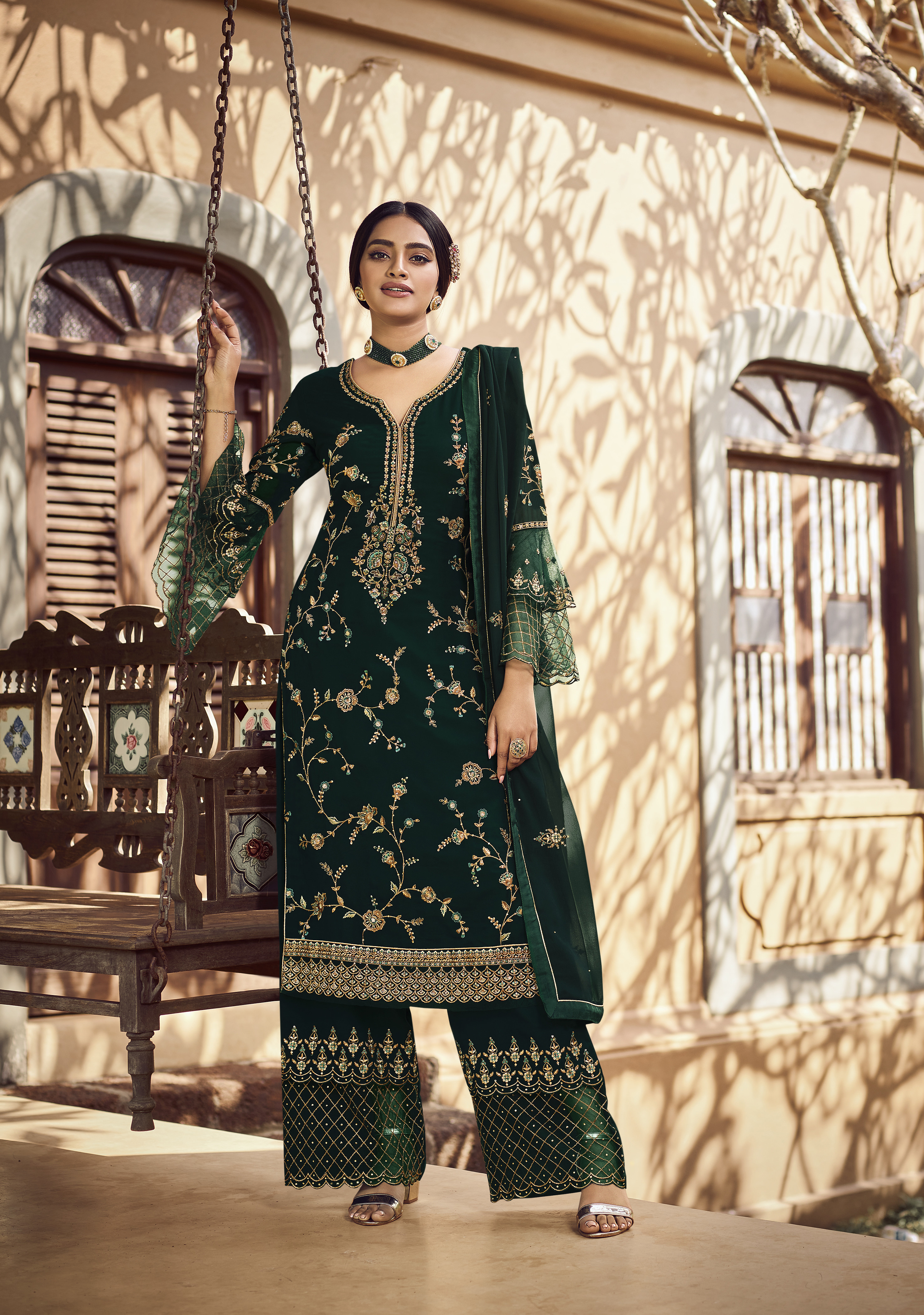 Purple Pakistani Style Salwar Suit