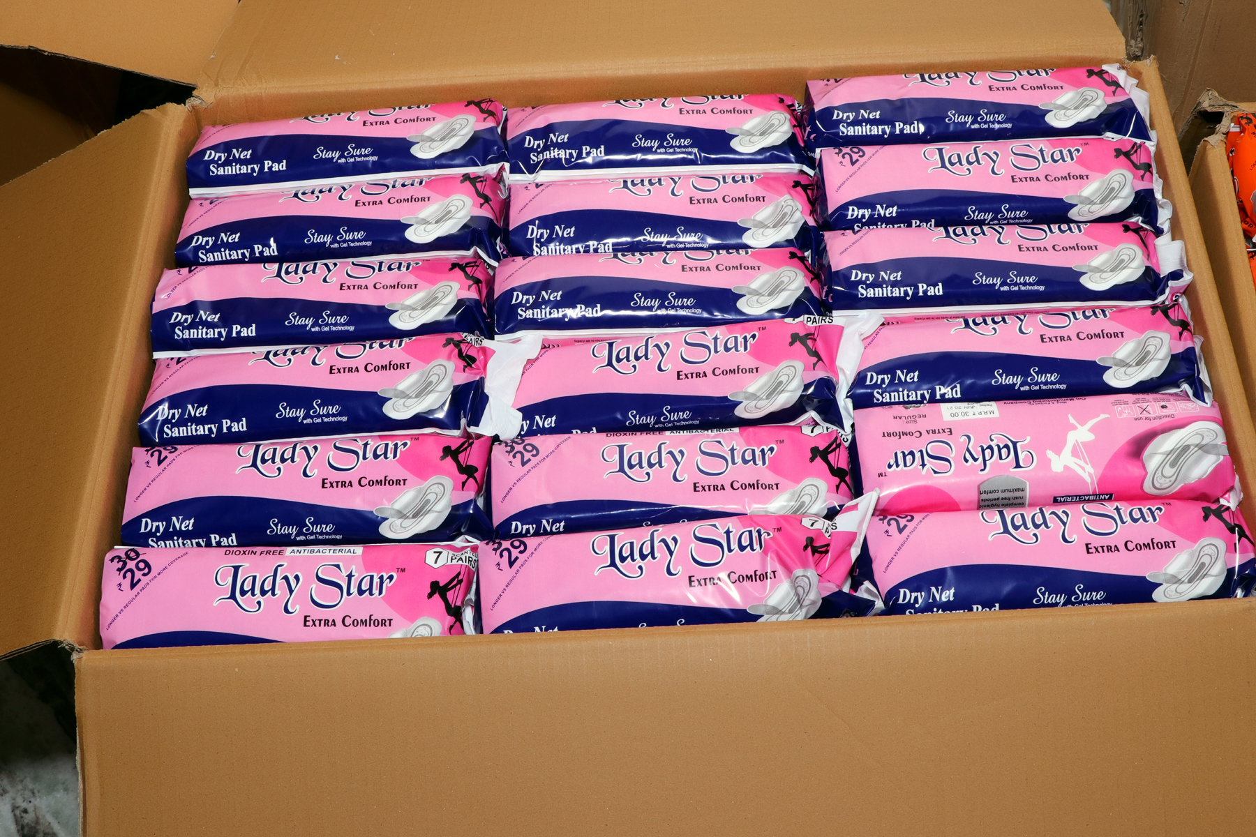 White Ladystar Super Soft & Dry Feel 7 Xl Sanitary Pads