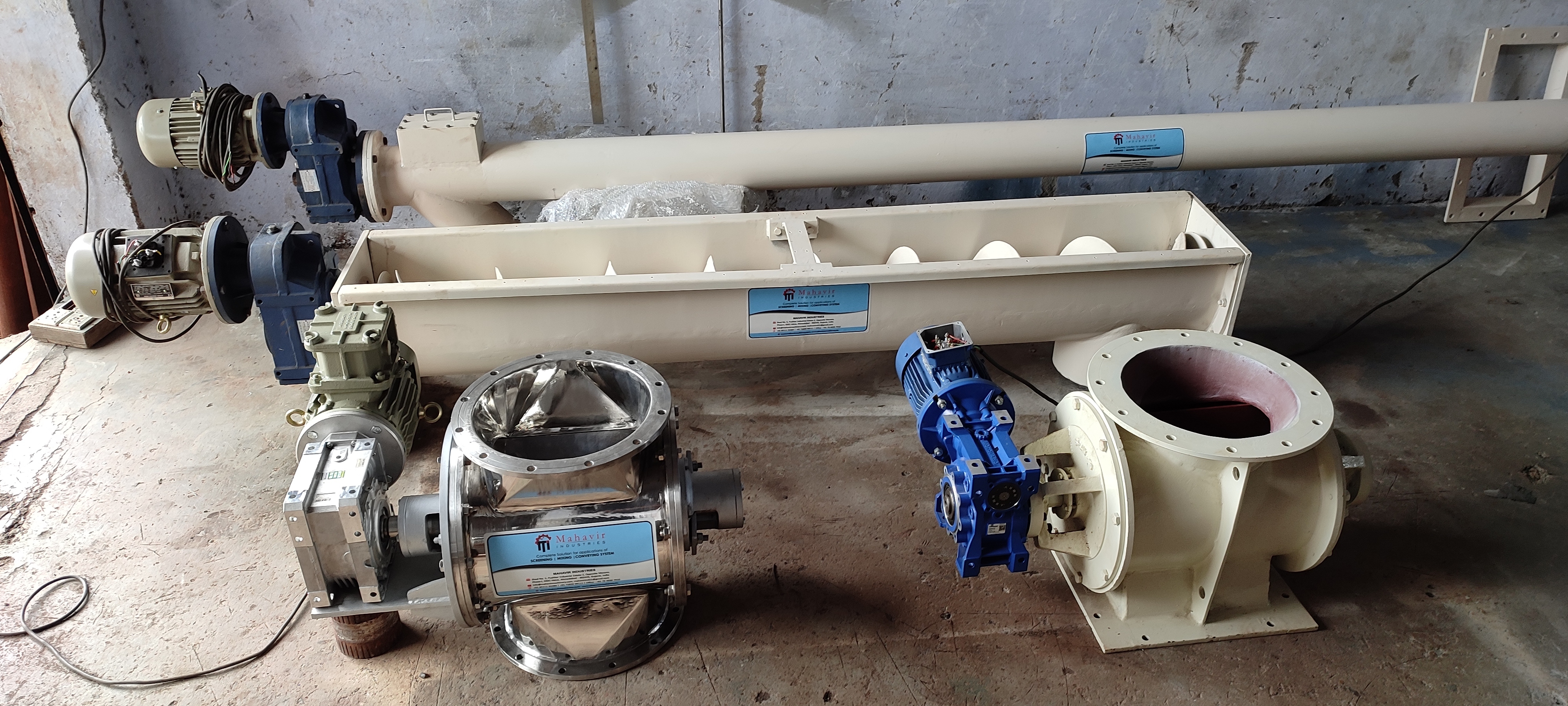 Rotary Valves - Stainless Steel, Compact Design For Efficient Feeding & Metering Applications, Easy To Install With Continuous Flow Functions