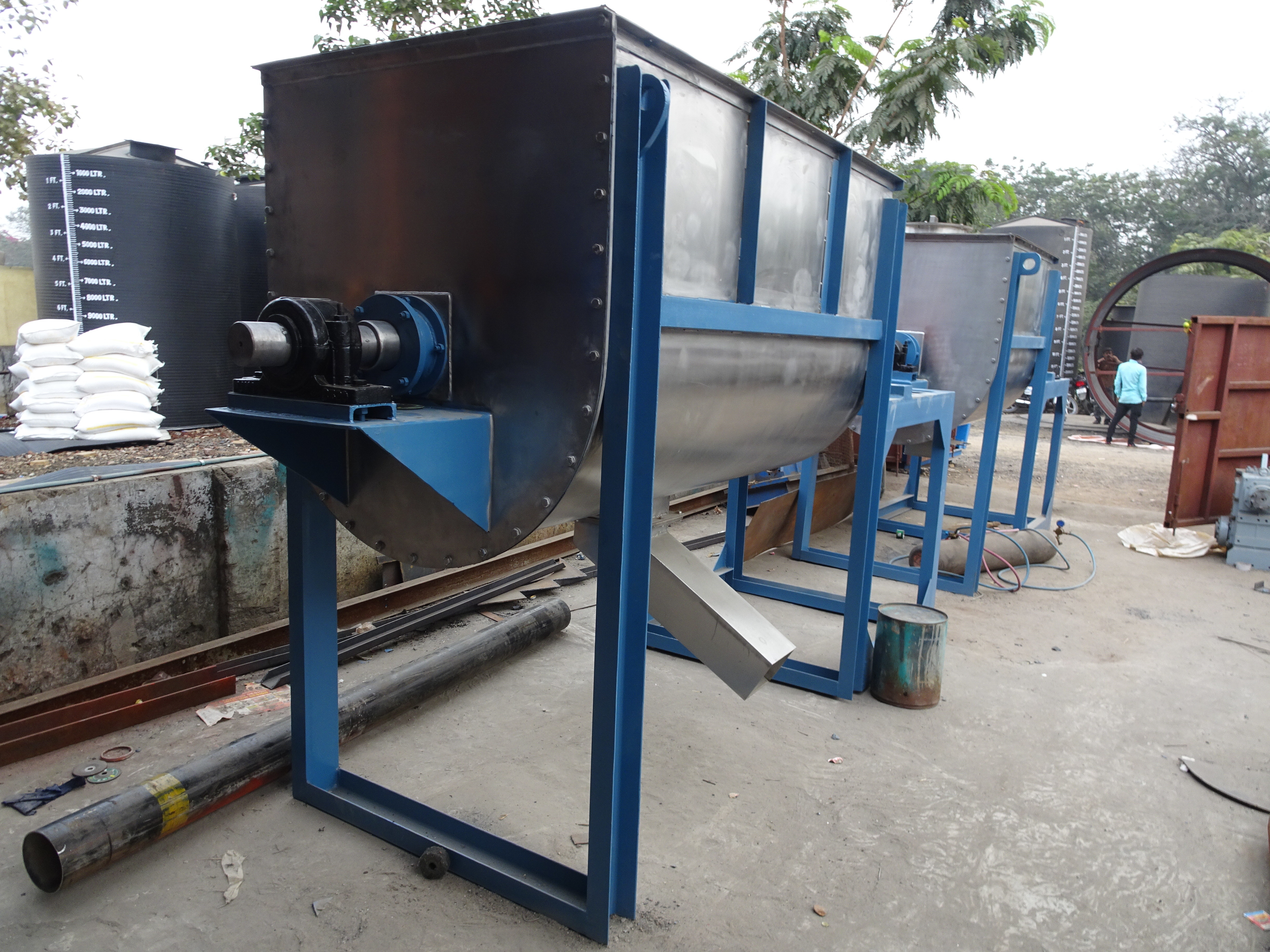 Ribbon Blender Machine - Stainless Steel, 2x3x1m, 500kg Capacity, 15kw Variable Speed Ac Motor | Durable Design, Easy Cleaning, Efficient Mixing, Reliable Operation