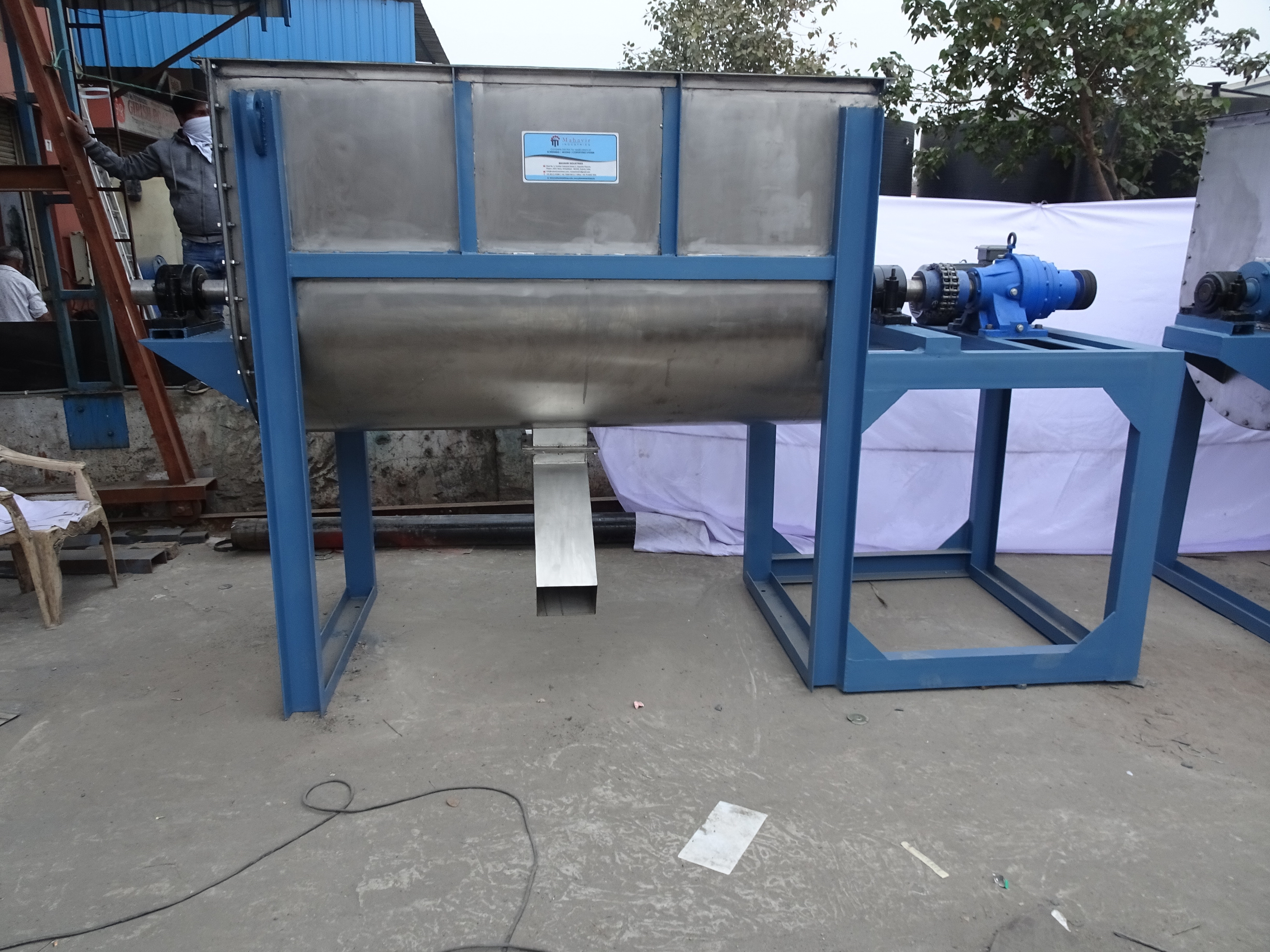 Ribbon Blender Machine - Stainless Steel, 2x3x1m, 500kg Capacity, 15kw Variable Speed Ac Motor | Durable Design, Easy Cleaning, Efficient Mixing, Reliable Operation