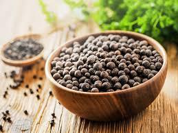 Black Pepper - Whole Black Pepper, Grade A, Round Shape, Natural Taste, 1000 Kilograms, 3 Years Shelf Life