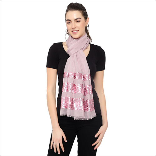 पिंक सीक्वेंस वर्क डिज़ाइनर शॉल
